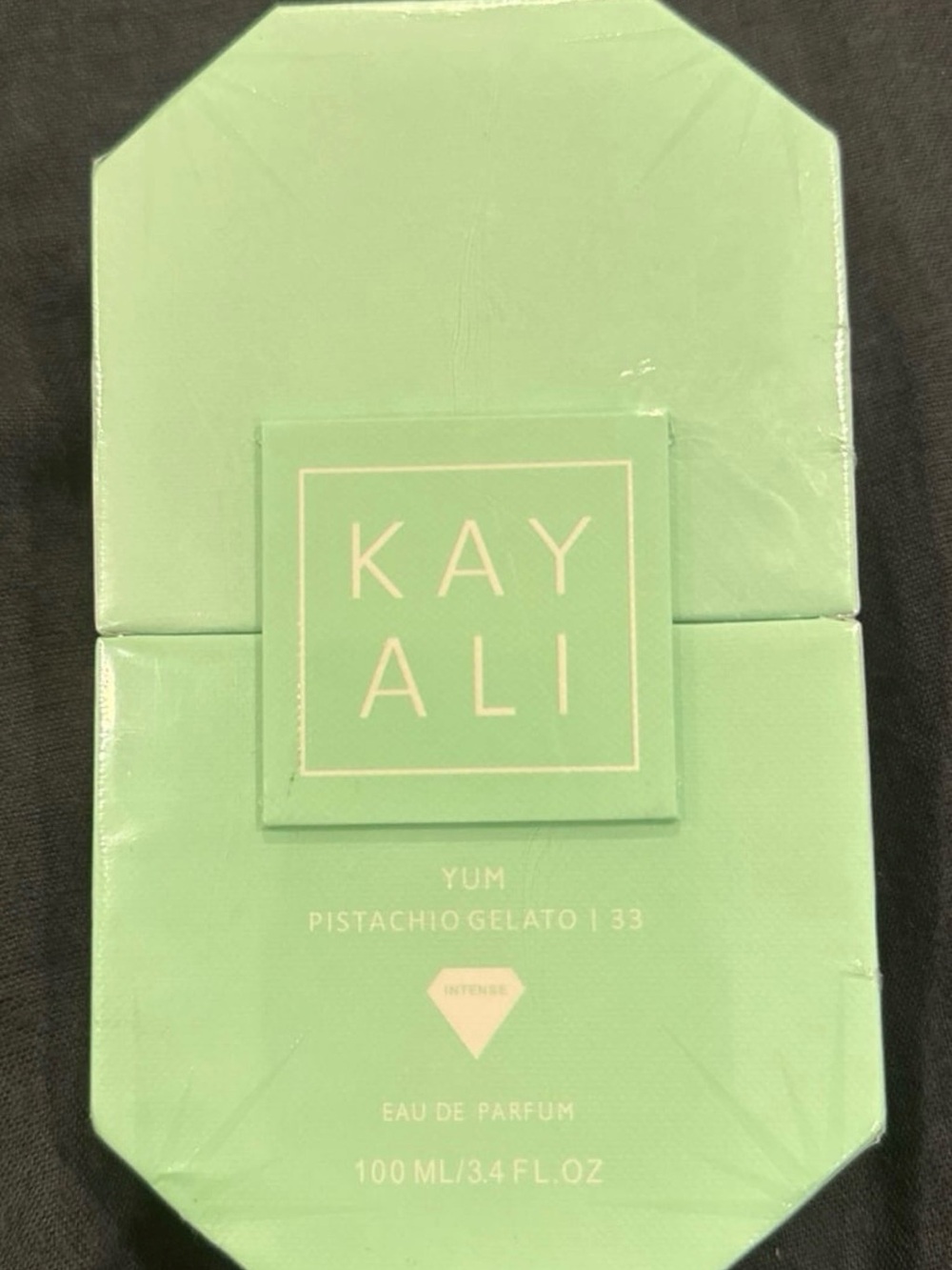 Kayali Yum Pistachio Gelato 33 Eau de Parfum — Mint Green